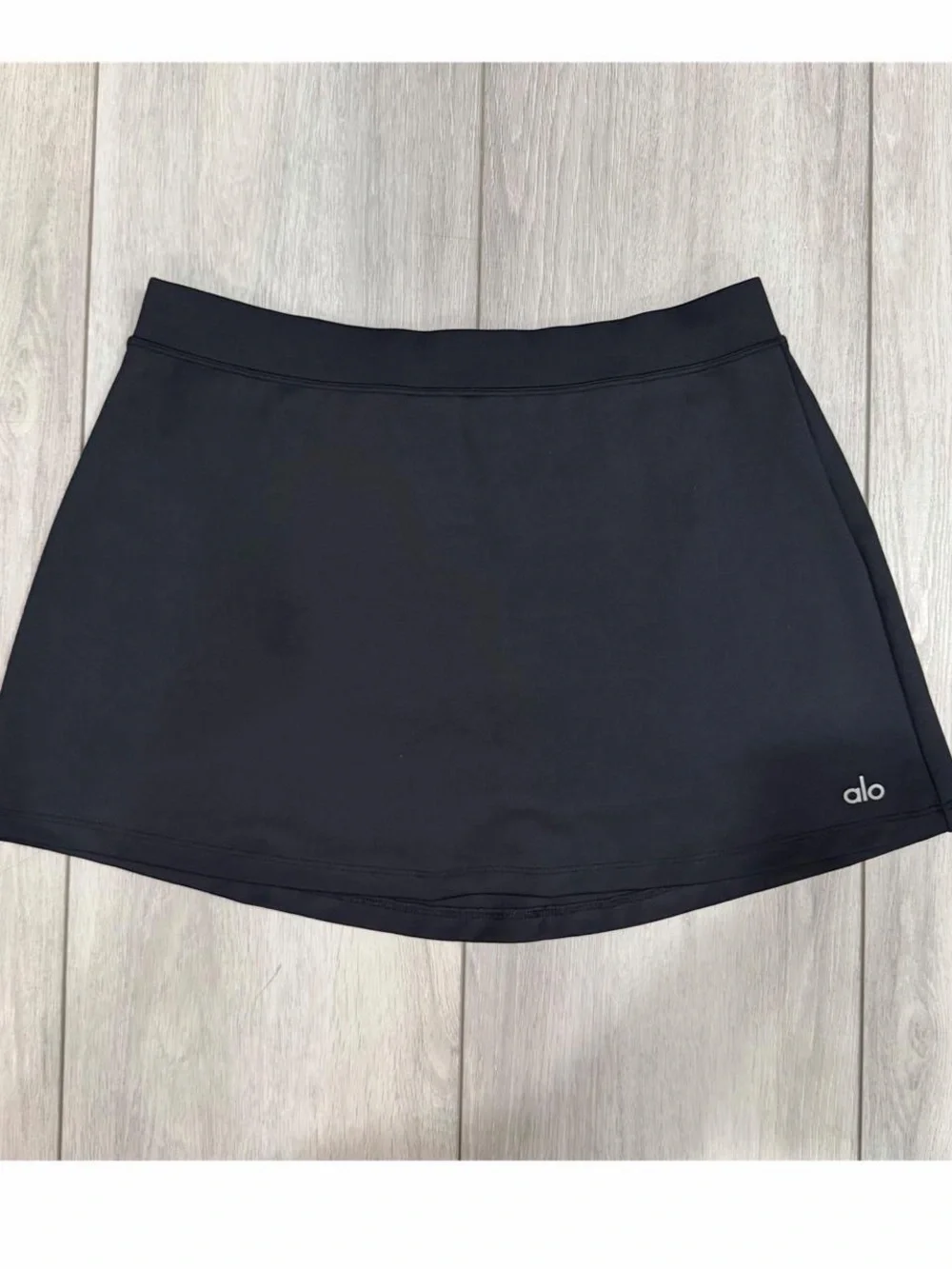 ALO Yoga Women’s Tennis Mini Skirt with Built-in Short in Black — Size S - Picture 4 of 7